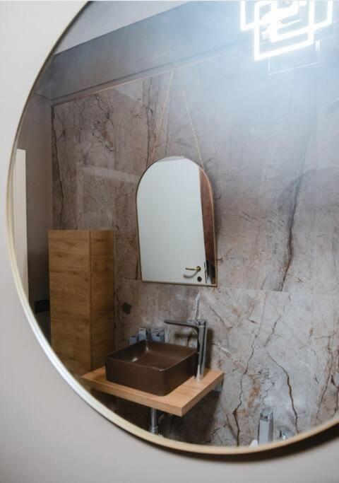 Centro Storico, Centralissimo Luxury Smeraldo Suite Doccia Idromassaggio ,Paniere Gratuito Con Piccola Colazione Ravenne Extérieur photo
