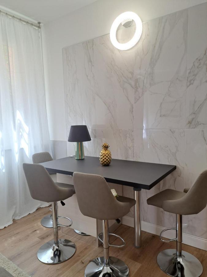 Centro Storico, Centralissimo Luxury Smeraldo Suite Doccia Idromassaggio ,Paniere Gratuito Con Piccola Colazione Ravenne Extérieur photo