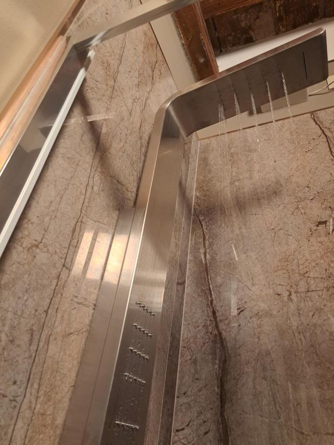 Centro Storico, Centralissimo Luxury Smeraldo Suite Doccia Idromassaggio ,Paniere Gratuito Con Piccola Colazione Ravenne Extérieur photo