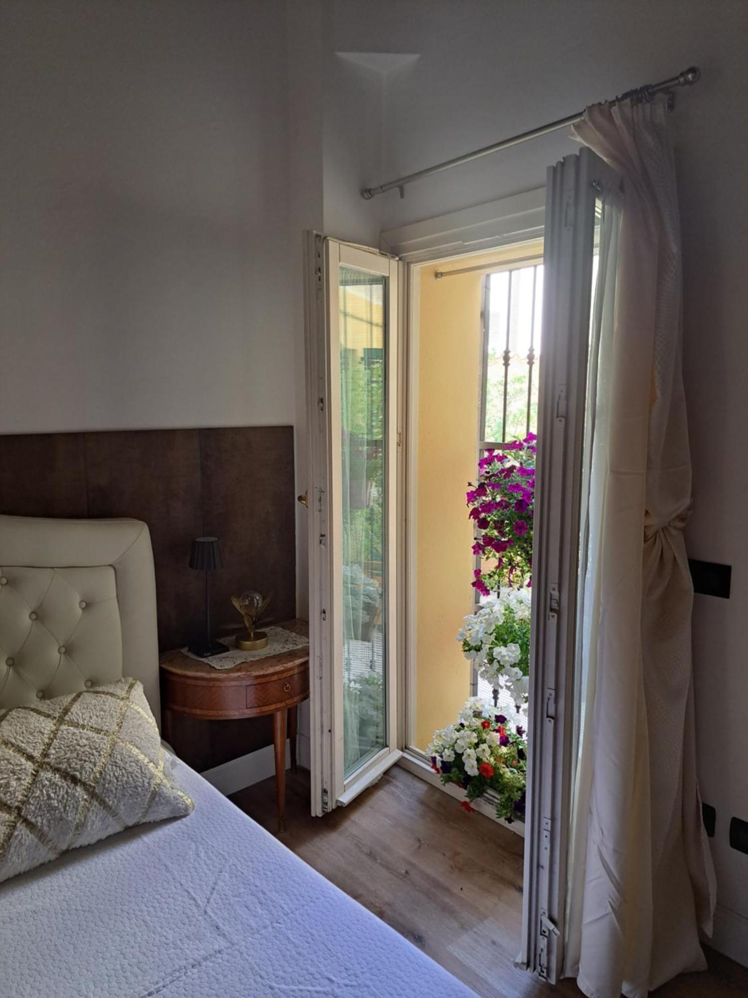 Centro Storico, Centralissimo Luxury Smeraldo Suite Doccia Idromassaggio ,Paniere Gratuito Con Piccola Colazione Ravenne Chambre photo